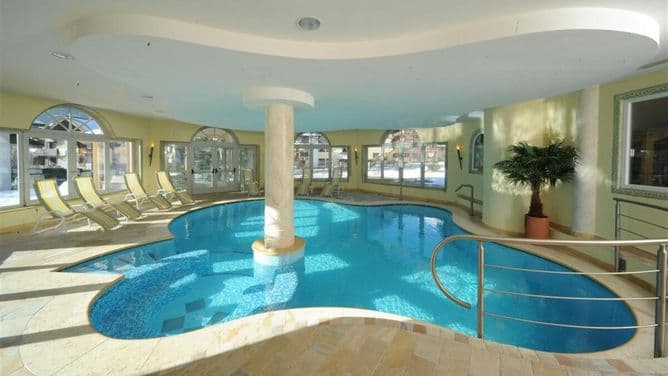 Hotel Canada - photo 3