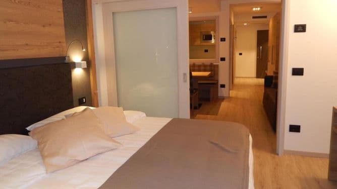 Hotel Canada - photo 5