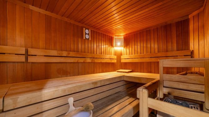 Turmhotel Victoria - photo 3