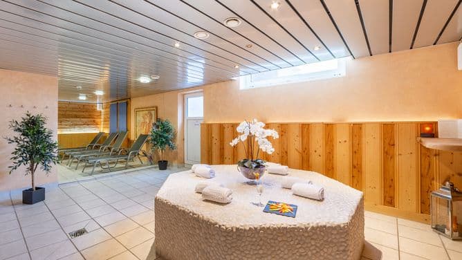 Turmhotel Victoria - photo 8