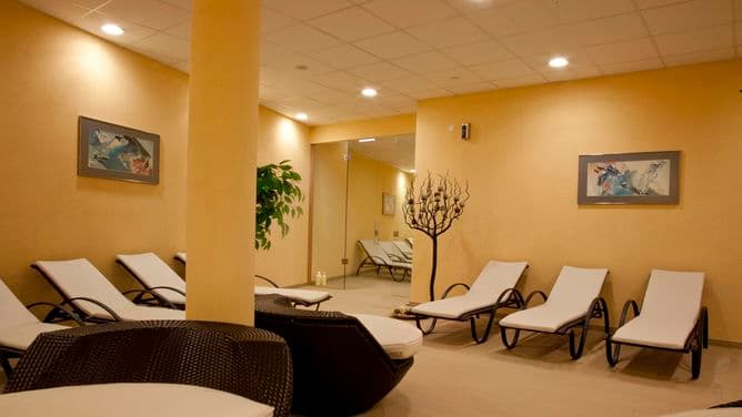 Erlebnishotel Fendels - photo 30