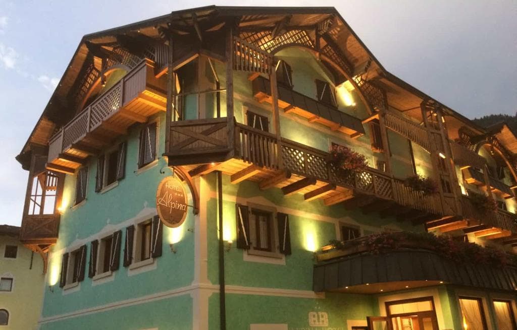 Hotel Alpina